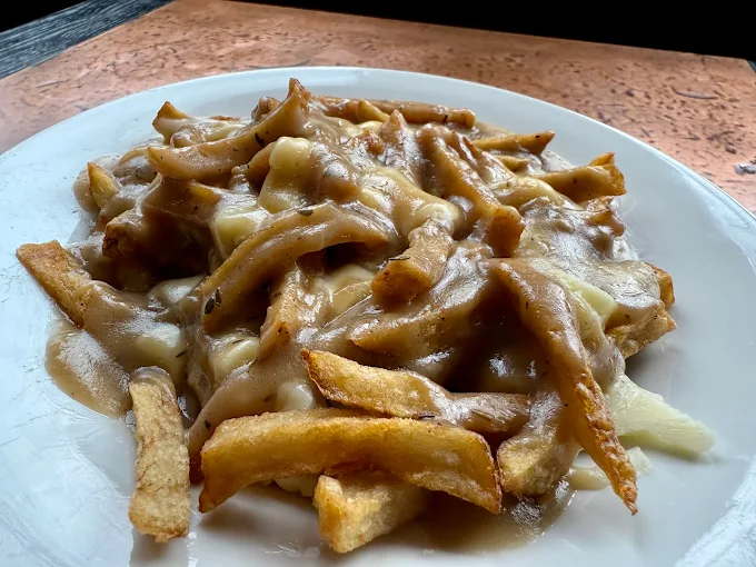 Classic Poutine